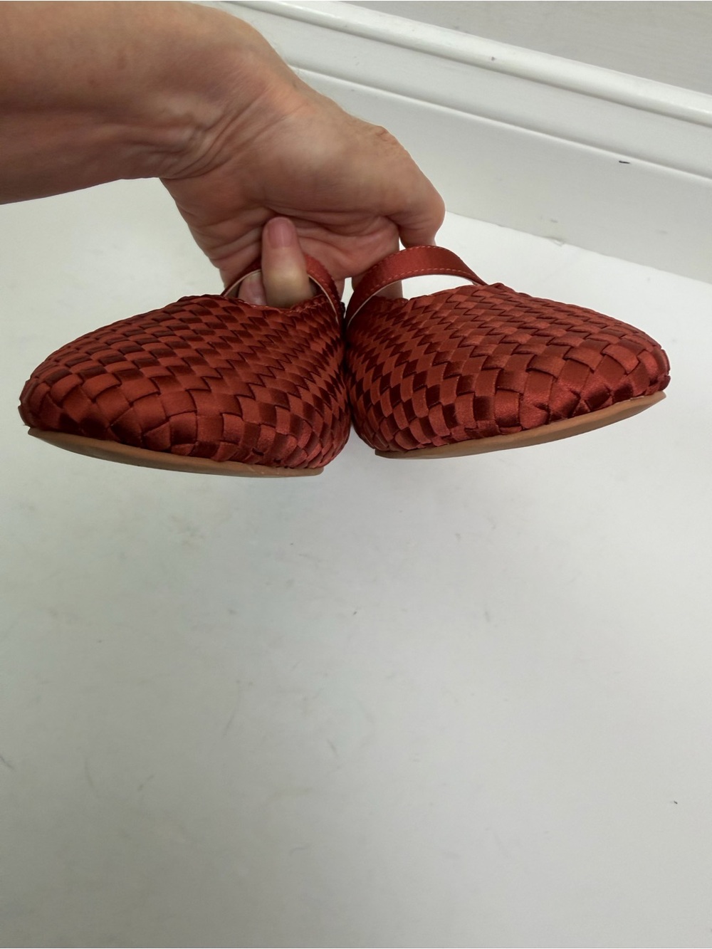 NEW Steve Madden Dreaming Mary Jane Ballet Flat In Warm Rust Satin Size 9 - Picture 4 of 13
